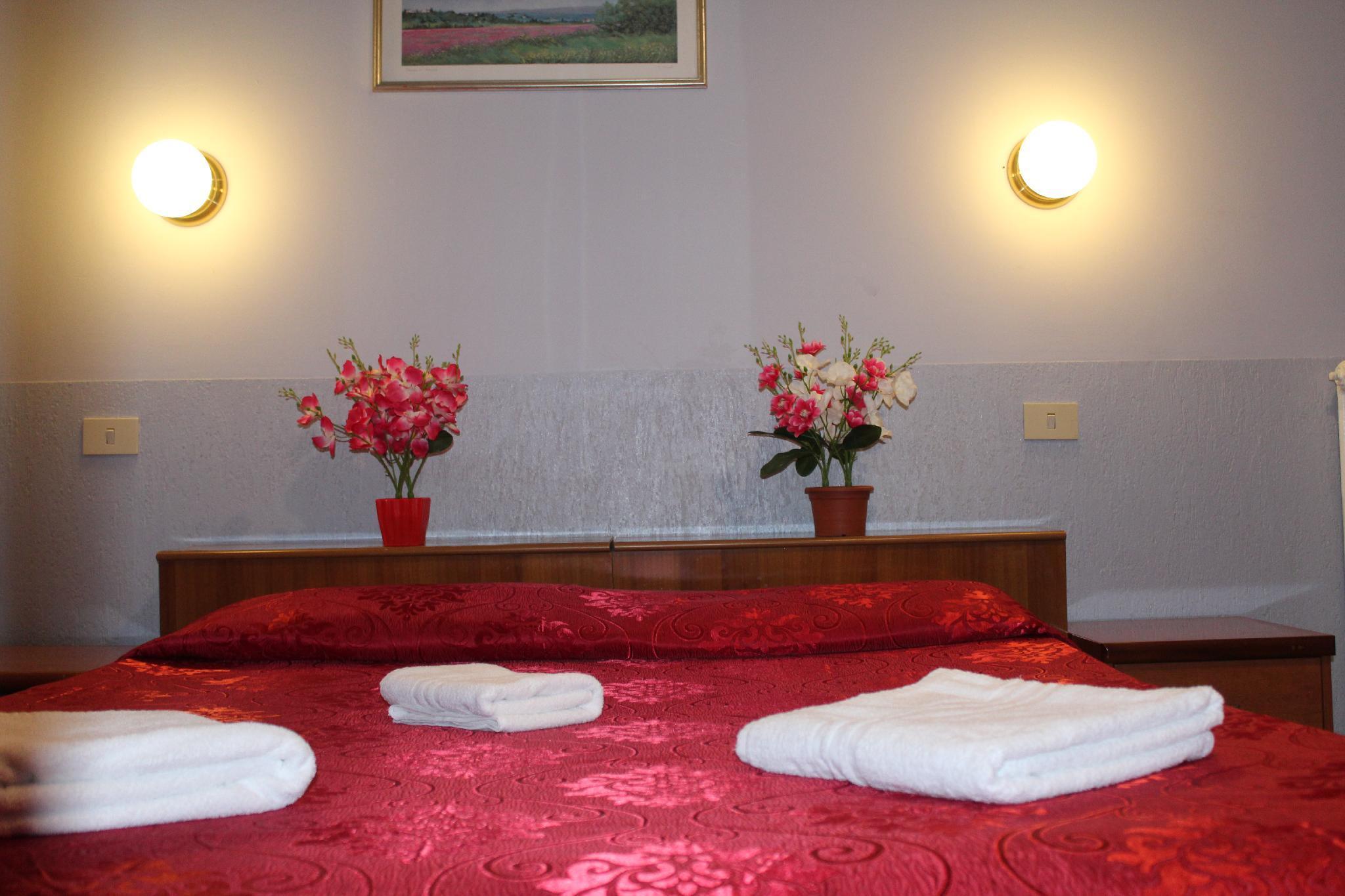 Hotel Eurorooms Rome Bagian luar foto