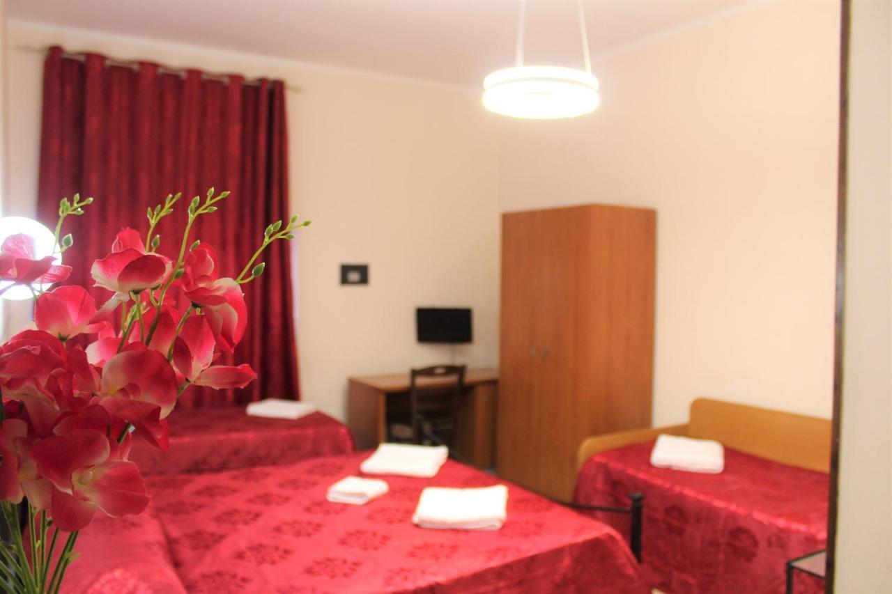 Hotel Eurorooms Rome Bagian luar foto