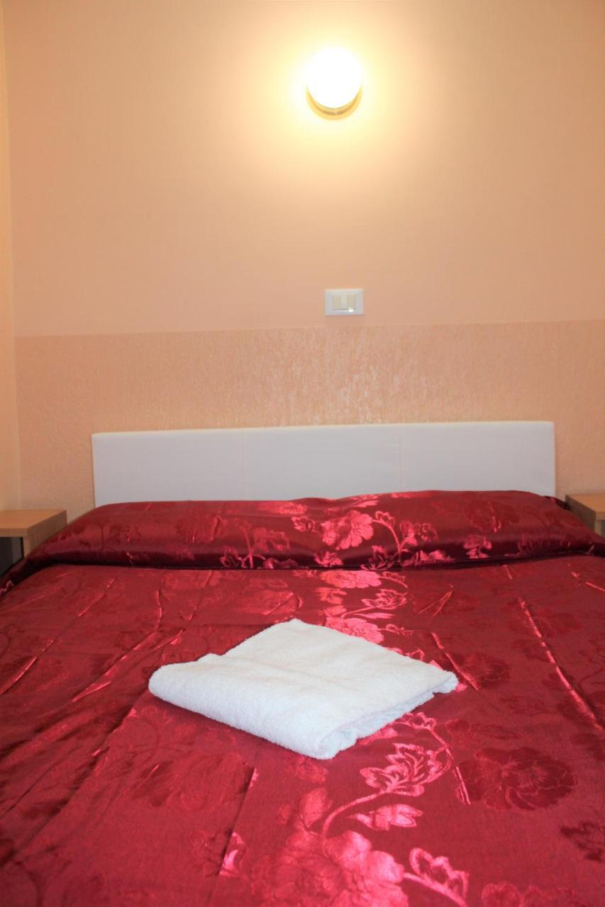Hotel Eurorooms Rome Bagian luar foto