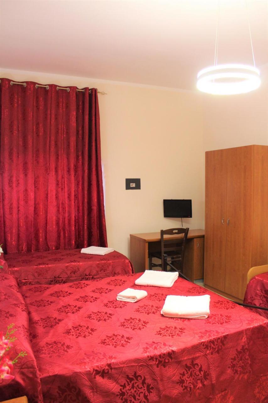 Hotel Eurorooms Rome Bagian luar foto