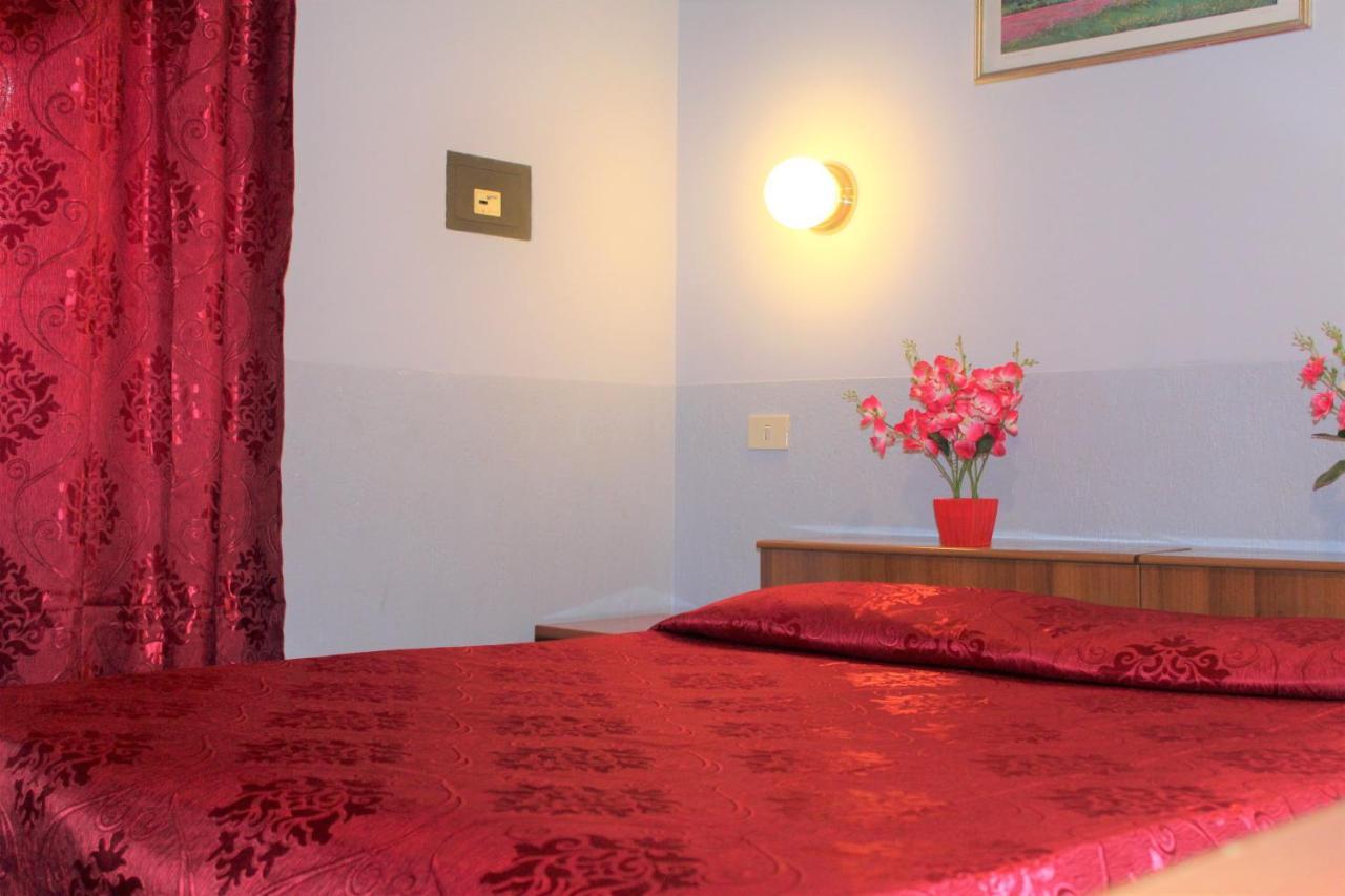 Hotel Eurorooms Rome Bagian luar foto